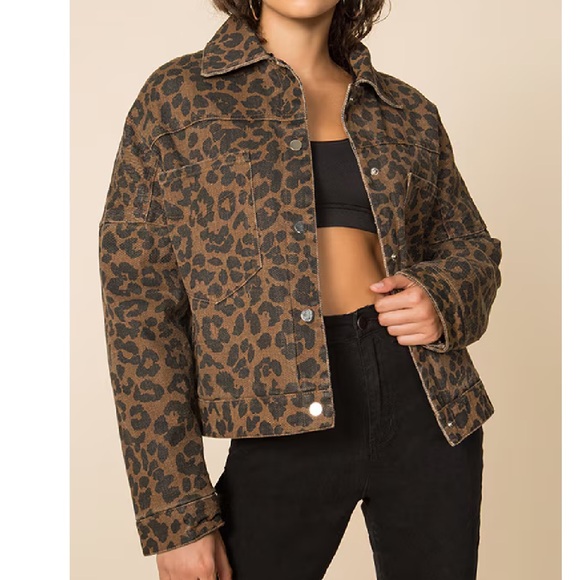 SUPERDOWN Revolve Cici snap front jacket Removable Fur Collar Denim Heavy Small - Picture 3 of 16